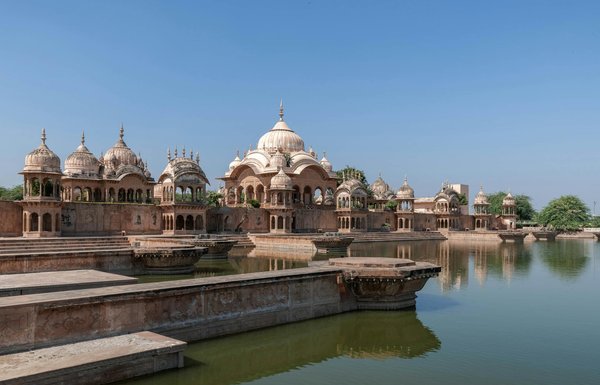 Comment organiser un camping pour pratiquer le rafting sur les rivières du Colorado?