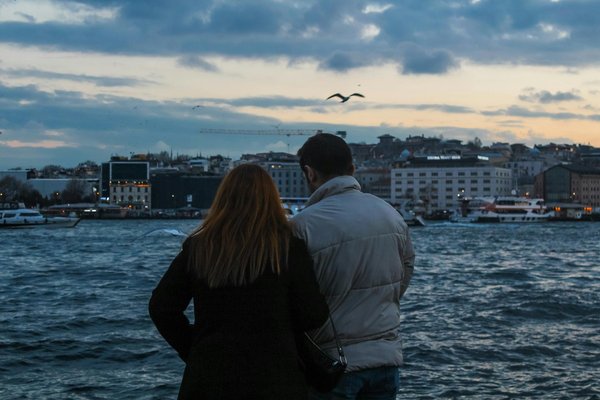 Quelles croisières offrent des excursions pour découvrir les châteaux de la Loire en France?