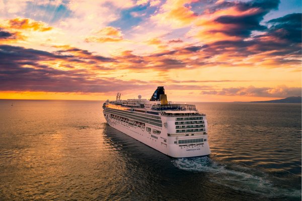 Peut-on participer à une croisière qui propose des séances de tai-chi au lever du soleil?